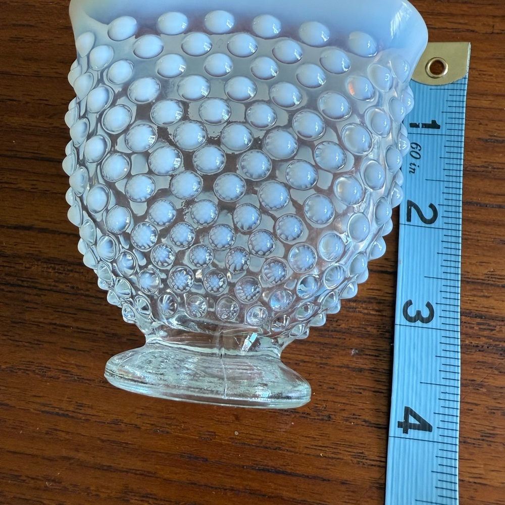Vintage mini White Hobnail Glass Vase - Picture 7 of 8